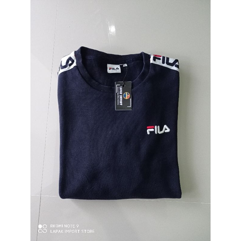 Crewneck Fila taped