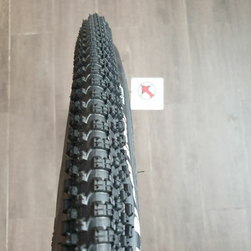 Ban Luar 29 x 2.10 Kenda Small Block Eight Premium  K1047