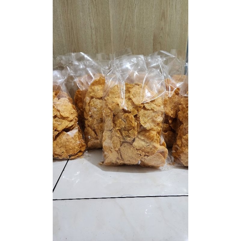 

Kerupuk bawang setengah kg