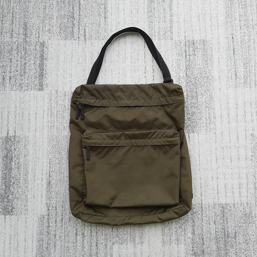 Uniqlo Nylon 2 Way Bag Tas Backpack Ransel Tote Bag Multifungsi