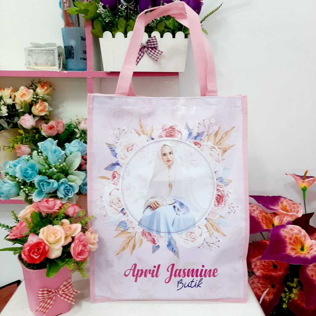 Custom Goodie Bag Cetak 2 Sisi Ukuran Jumbo | Model Jinjing Perekat | Bahan Spunbond Tebal