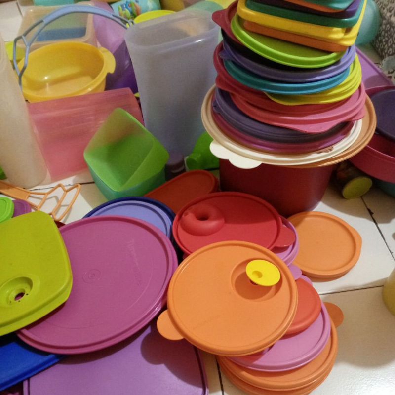 Tutup² Tupperware second