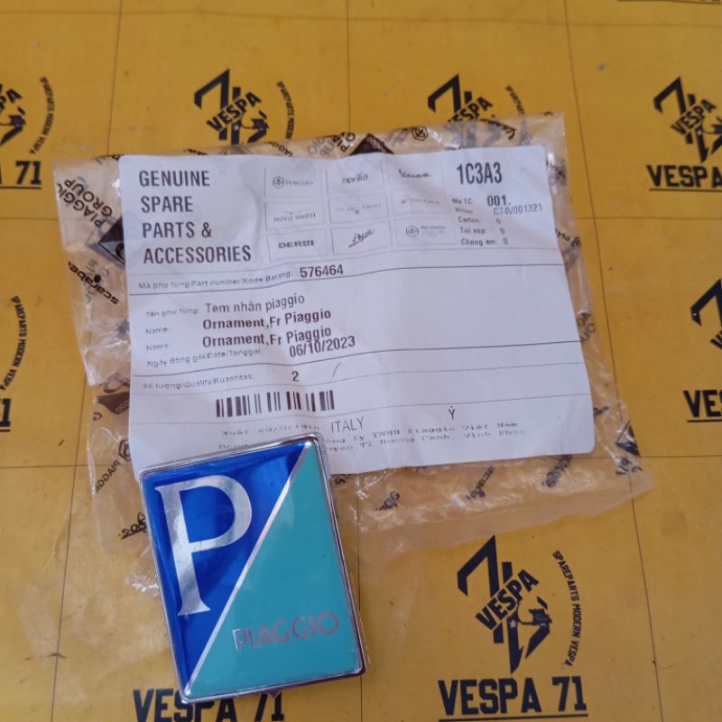 Emblem P Coret Vespa Matic Lx S Sprint Primavera (Original Piaggio)