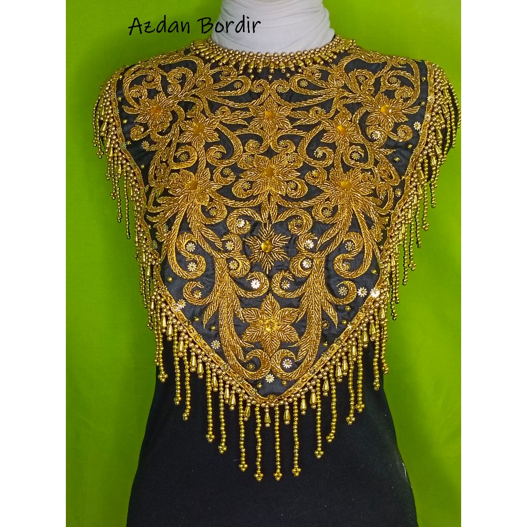 Renda bordir hiasan dada gaun pengantin morowali