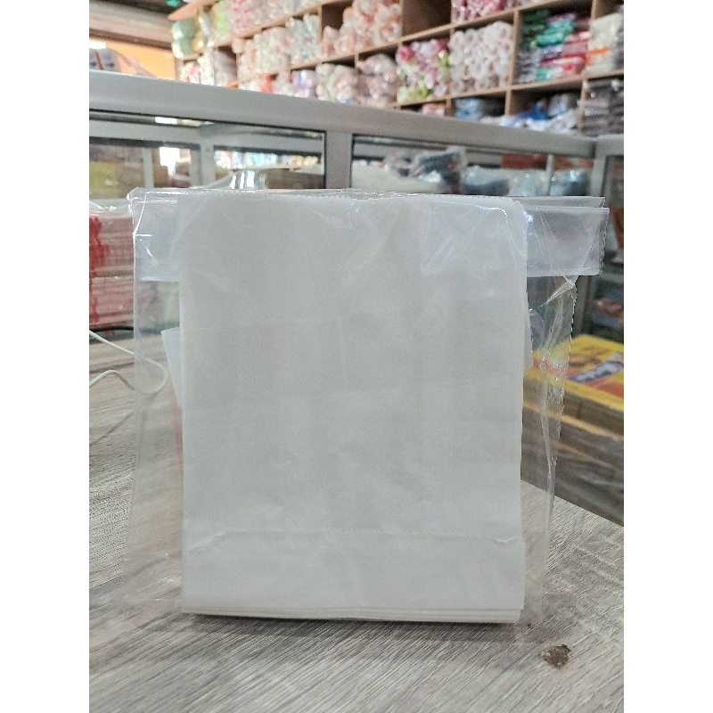 

Paper Bag ayam pok pok 14 × 16 × 6cm 100pcs