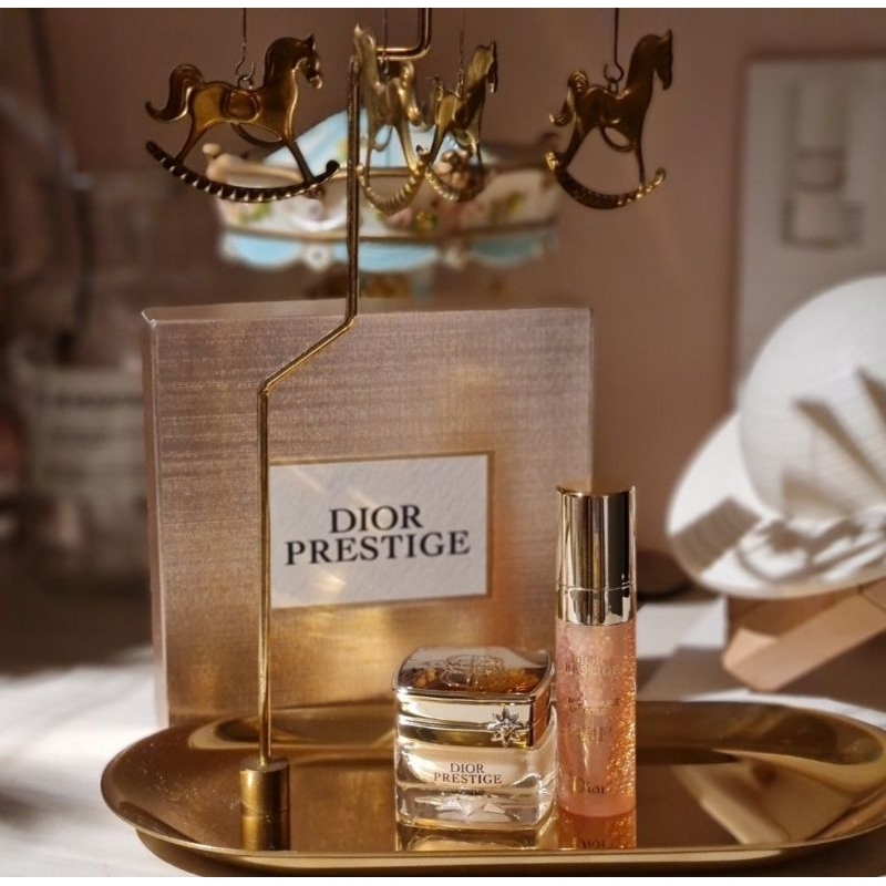 ✿⁠ 𝓜𝓪𝓴𝓮𝓾𝓹𝓒𝓲𝓷𝓭𝔂 DIOR PRESTIGE GIFT SET