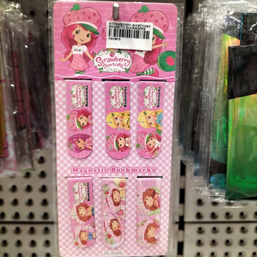 

Strawberry Shortcake - Magnetic Bookmarks
