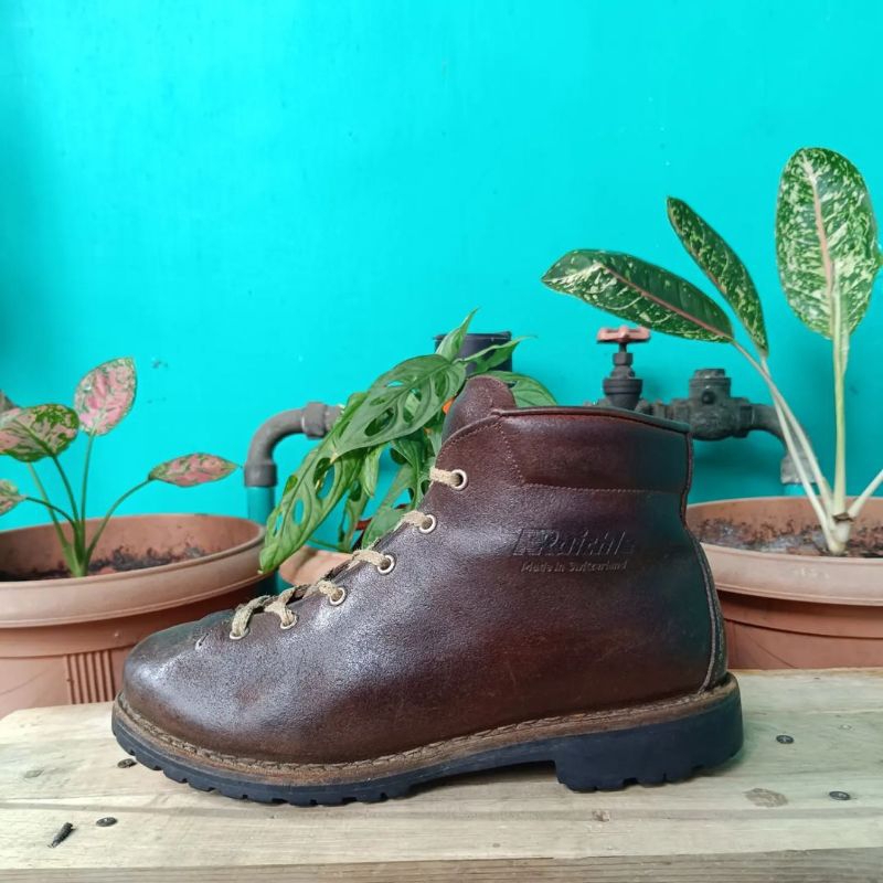 sepatu outdoor vintage boots raichle made in switzerland size 44