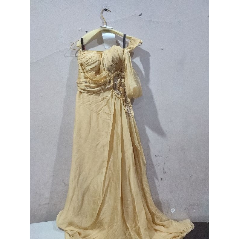 Gaun pesta dress pesta Gold