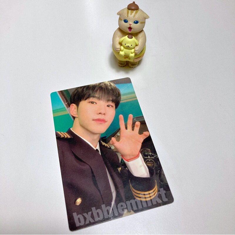 seventeen hoshi 5th membership kit 2020 hoshi pilot airlines