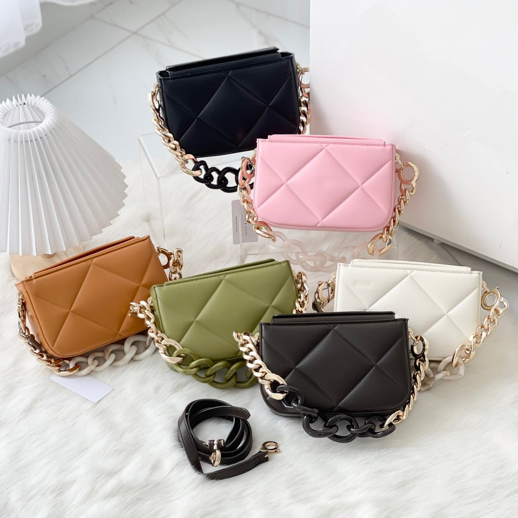 C*K TAS JINJING TANGAN QUILTED MINI CHUNKY CHAIN PADDED TOP HANDLE BAG 011352