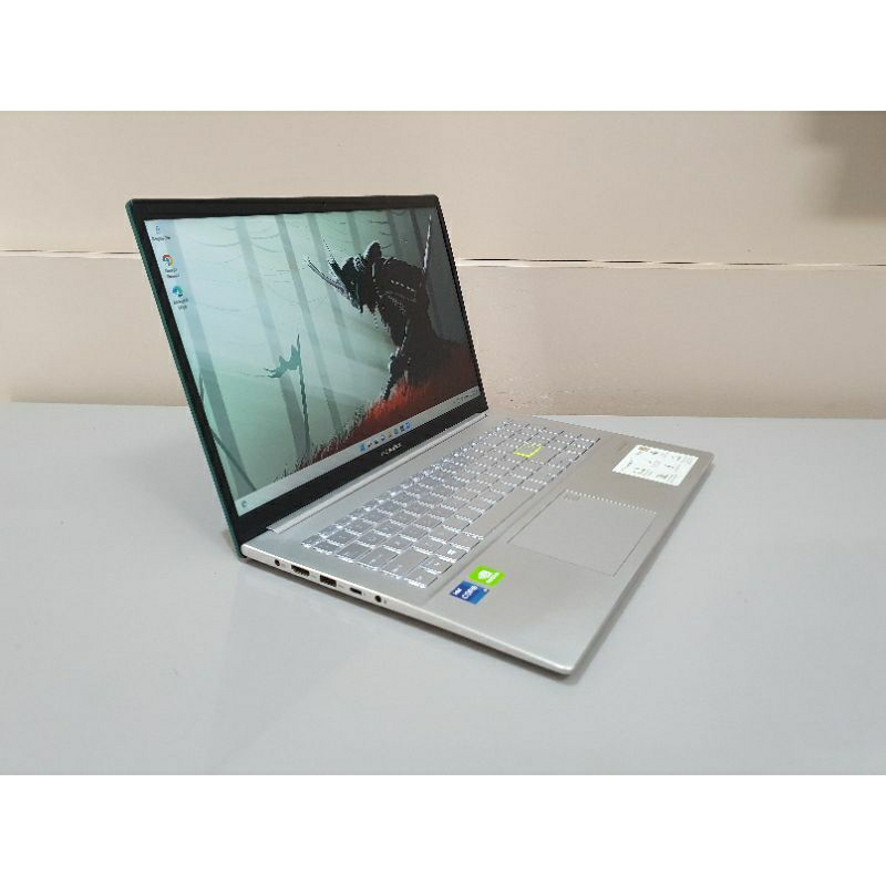 ASUS VIVOBOOK S15 Core i7 Gen 11th VGA Nvidia MX 350 15-Inch Full HD