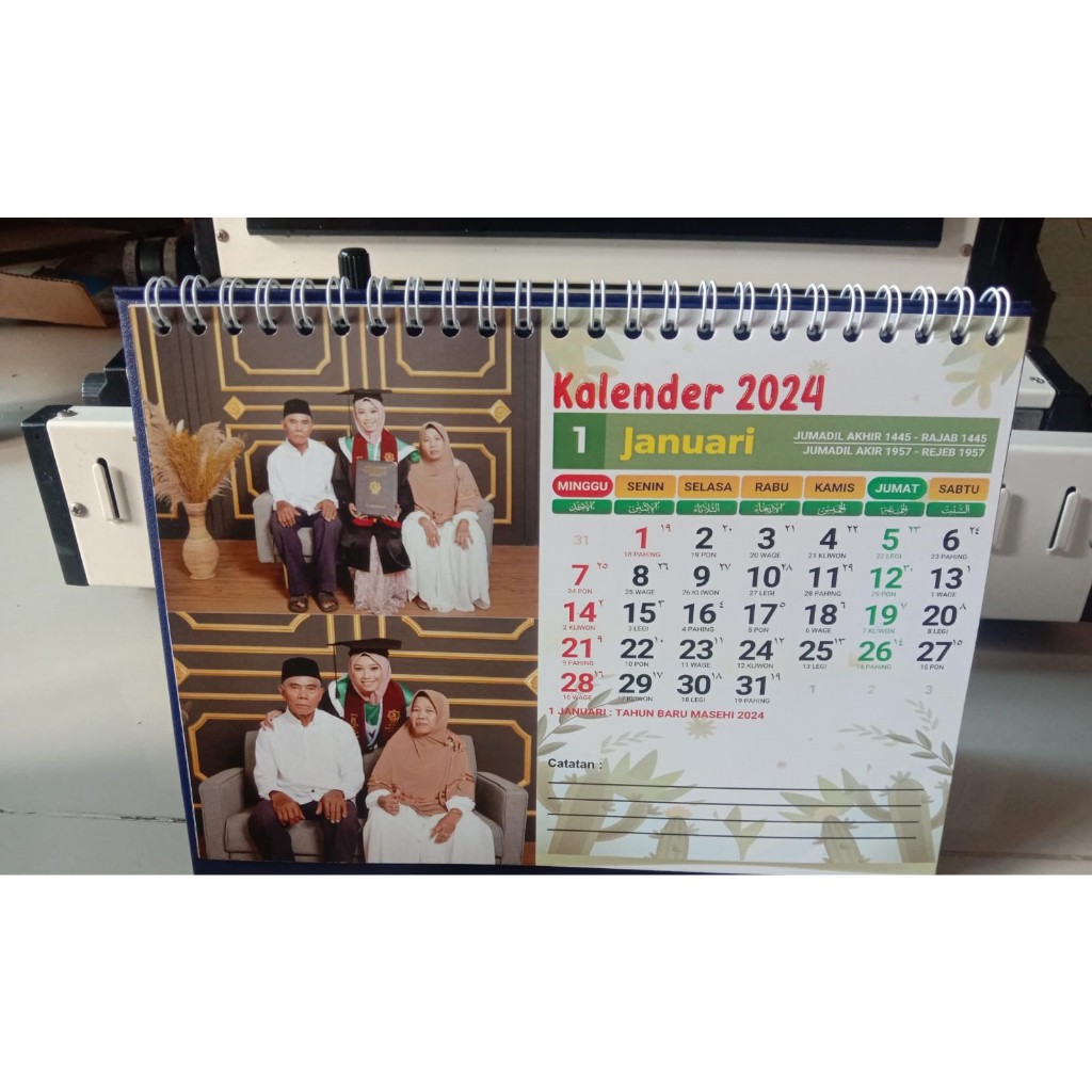 

kalender duduk/meja 2024 bisa foto costum