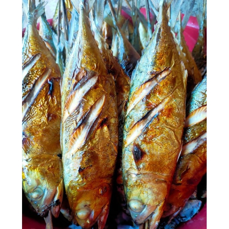 

Ikanasapbanyar//IkanBakarMentah//ikanAsapFress