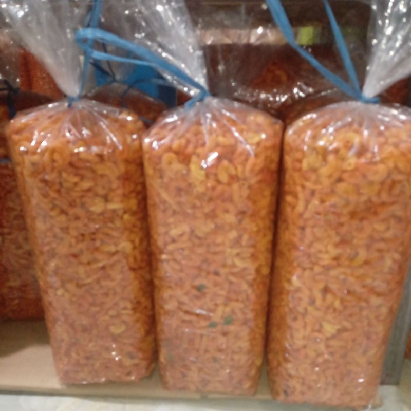 

Makaroni batat tapi renyah rasa pedas dan asin isi 2kg