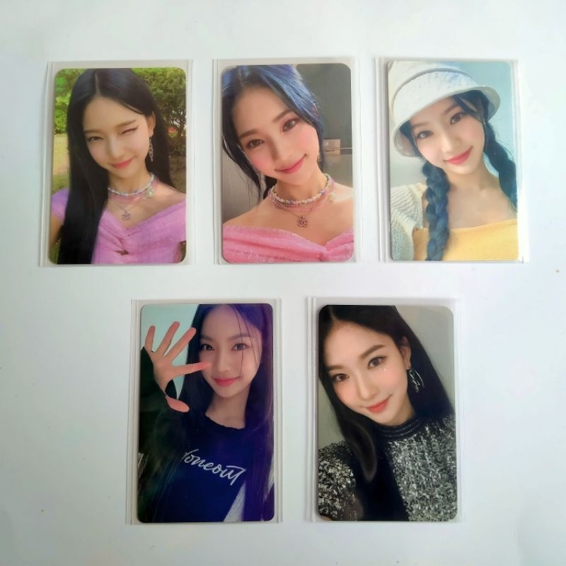 photocard pc isa stayc princess wink buckethat glitter stereotype so bad youngluv weverse appmus alb