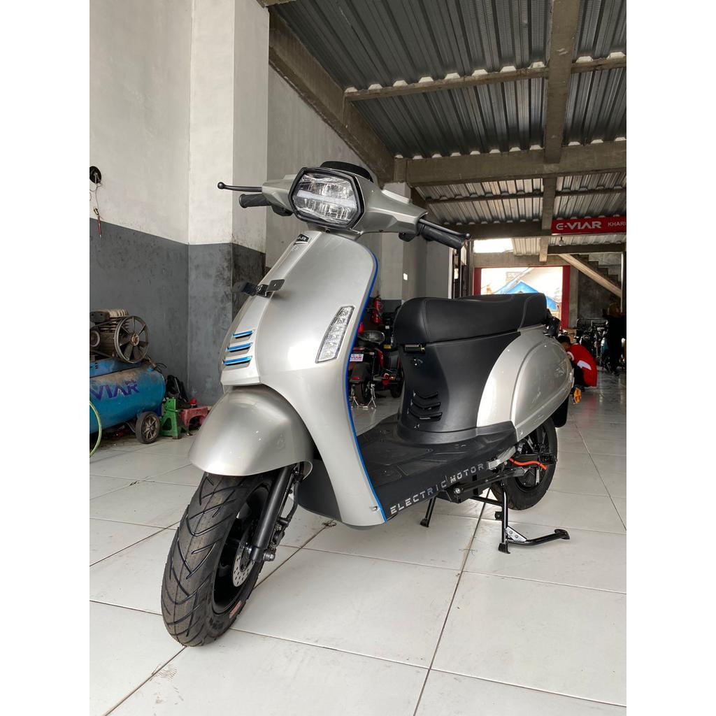 Sepeda Motor Listrik - Viar EV1