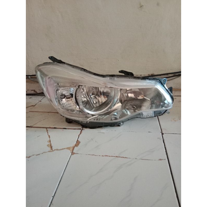 headlamp lampu depan subaru xv kanan