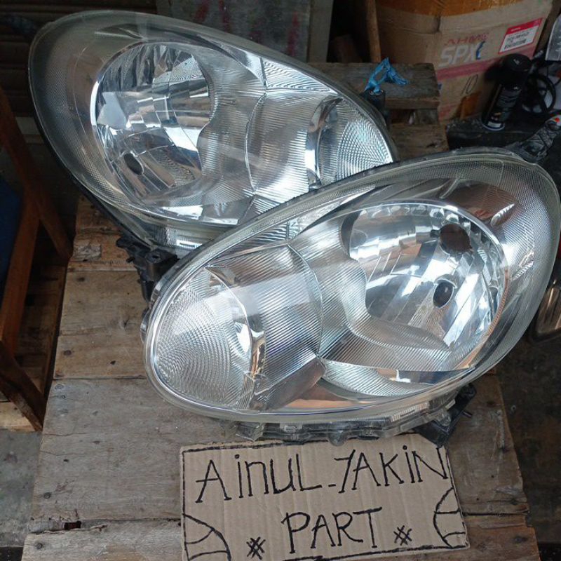 headlamp lampu depan nissan march 2010 2011 2012 2013 original