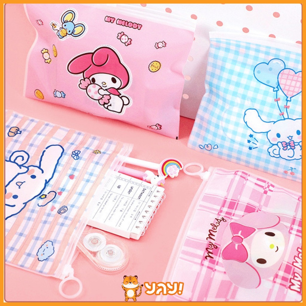 

YAY! TAS KARTUN SANRIO LOTSO RESLETING/MAP FILE DOKUMEN MAHASISWA/KARYAWAN TRANSPARAN WATERPROOF/TAHAN AIR MENYIMPAN BARANG ALAT TULIS KANTOR/POUCH SERBAGUNA