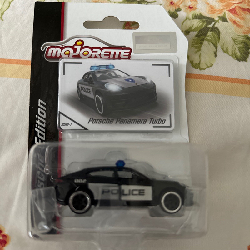 porsche panamera turbo majorette police