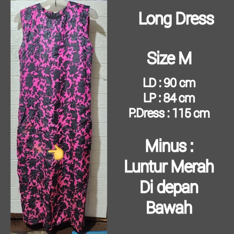 Preloved , Dress Panjang Tanpa Lengan -Pink Tua Motif Bunga Hitam