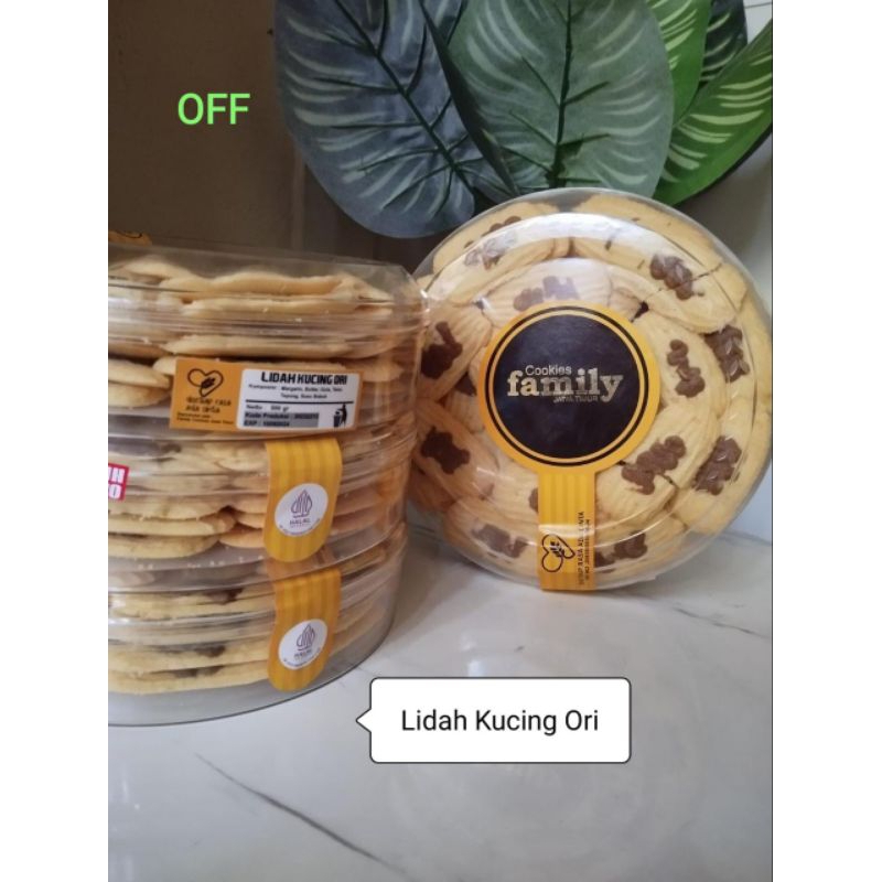 

Family Cookies Single 3 ( Lidah Kucing ori, Nastar Buah, Rasbery almond, Choco Mente, Janhagel, Lidah Kucing Matcha, Oreo Cookies, Palmcheese, Putri Salju)