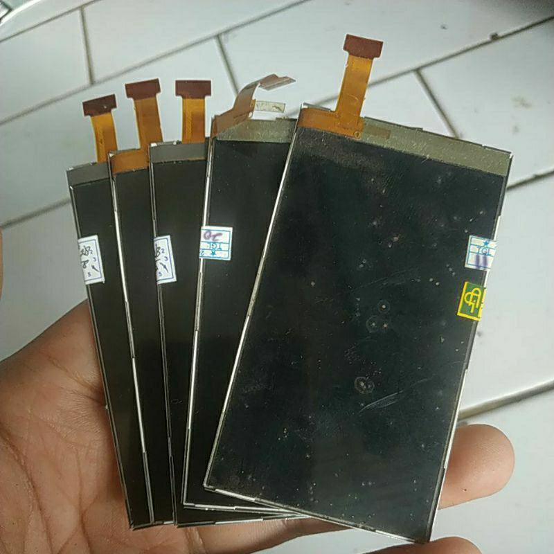 LCD BEKAS NOKIA 5233 5230 5800 C6 00 DLL NORMAL TESTED