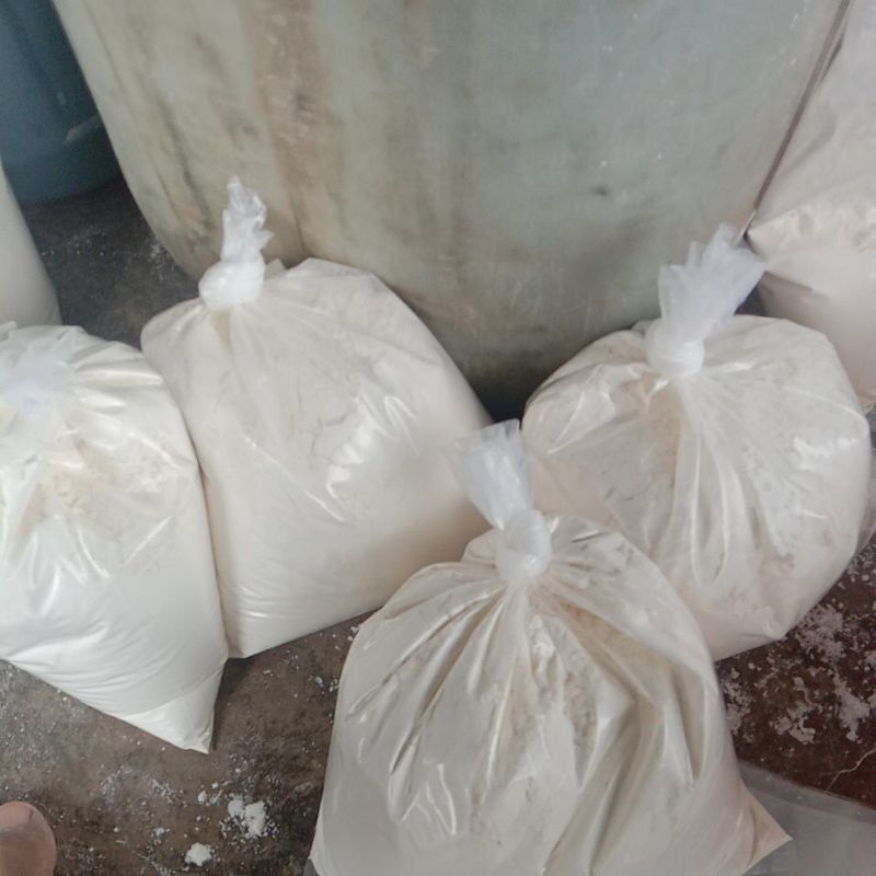 

tepung terigu/roti 1kg