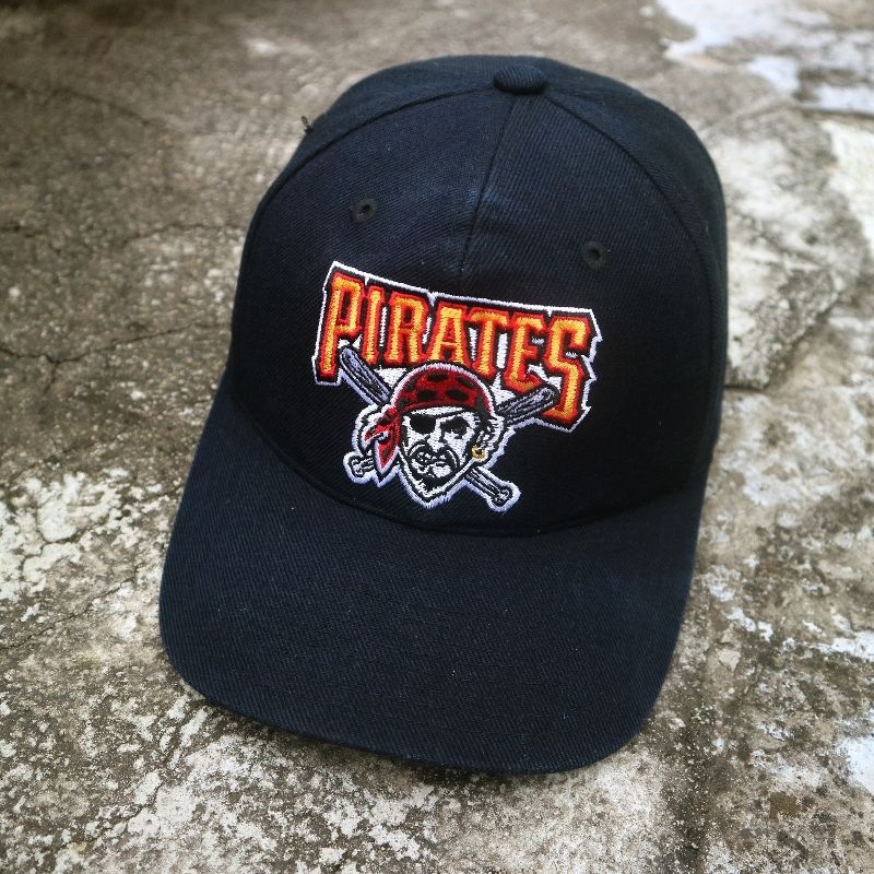 TOPI VINTAGE MLB PITTSBURGH PIRATES SPORTS SPECIALTIES