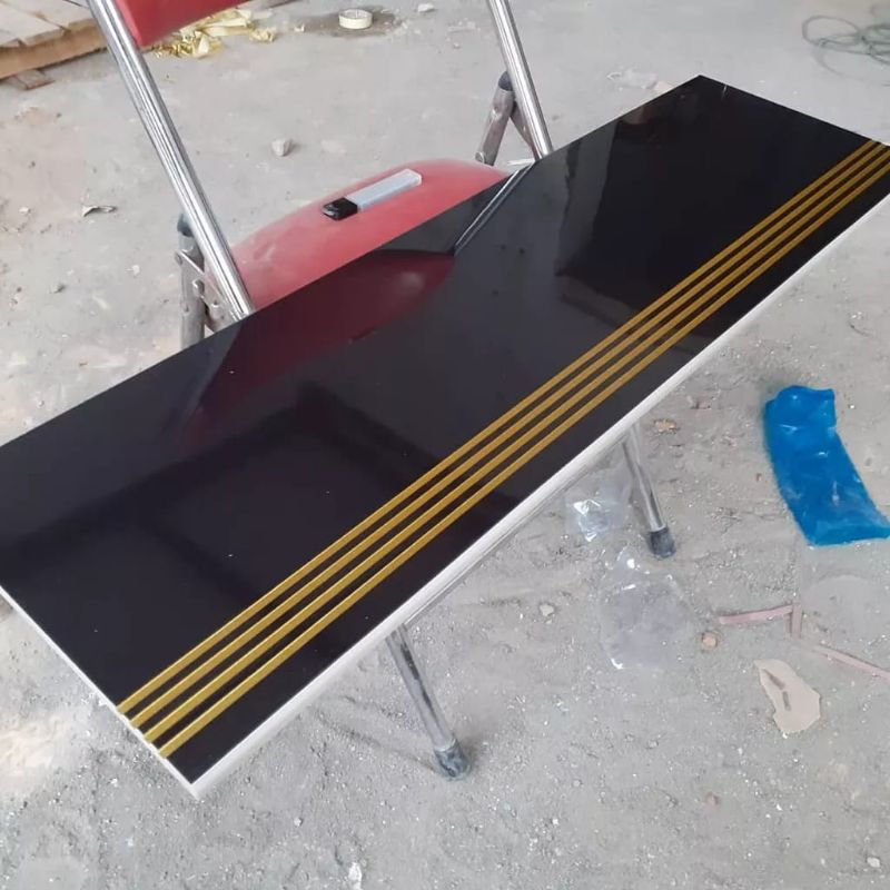 Granit anak tangga hitam polos glosy kombinasi gold viral terbaru . custom ukuran 30x80x30x90x30x100x30x120