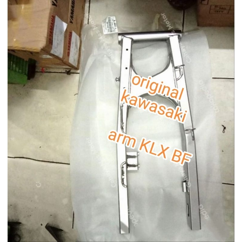 swing arm arm KLX BF 150 original