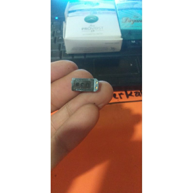 earphone speaker telinga Samsung A205f bekas original