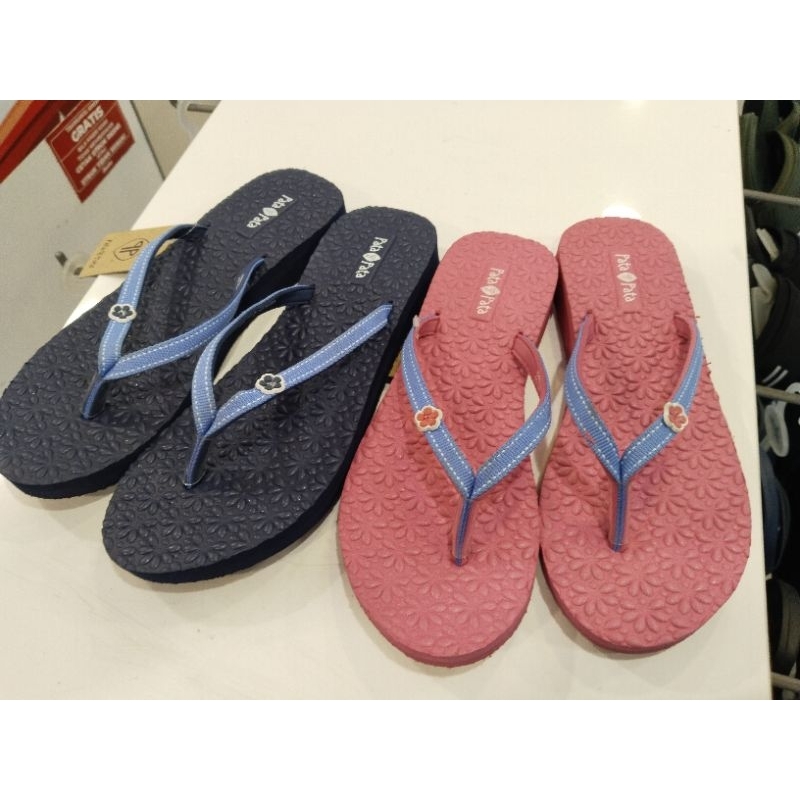 Sandal wanita pata-pata produk Bata asli