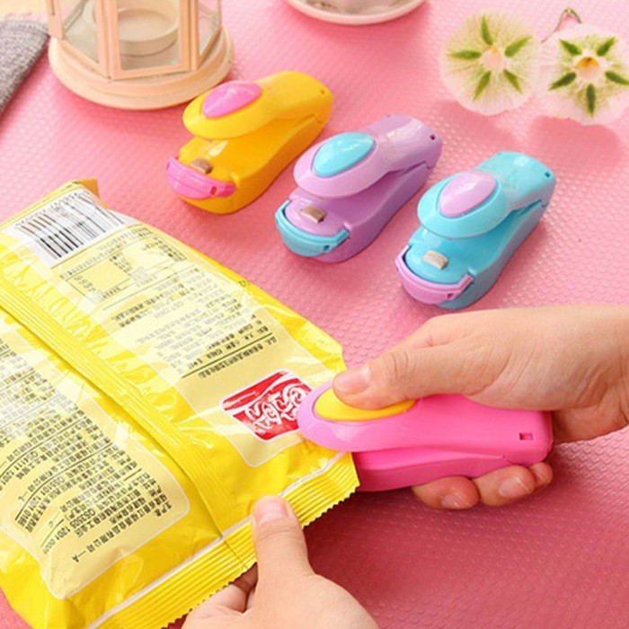 Mini Hand Sealer Pengemas Plastik Makanan / alat Perekat Plastik /mesin perekat plastik
