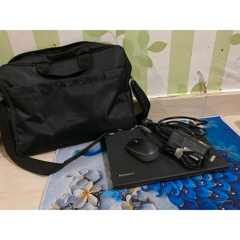 Laptop Lenovo Thinkpad X220(bekas)