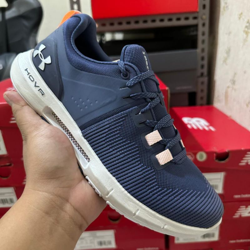 UNDER ARMOUR HOVR RISE RUNNING FOR WOMENS ORIGINAL BNIB (3022208 401)
