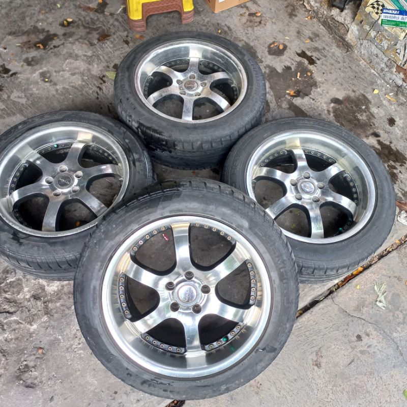 velg dan ban second ring 18 bekas innova (75%)