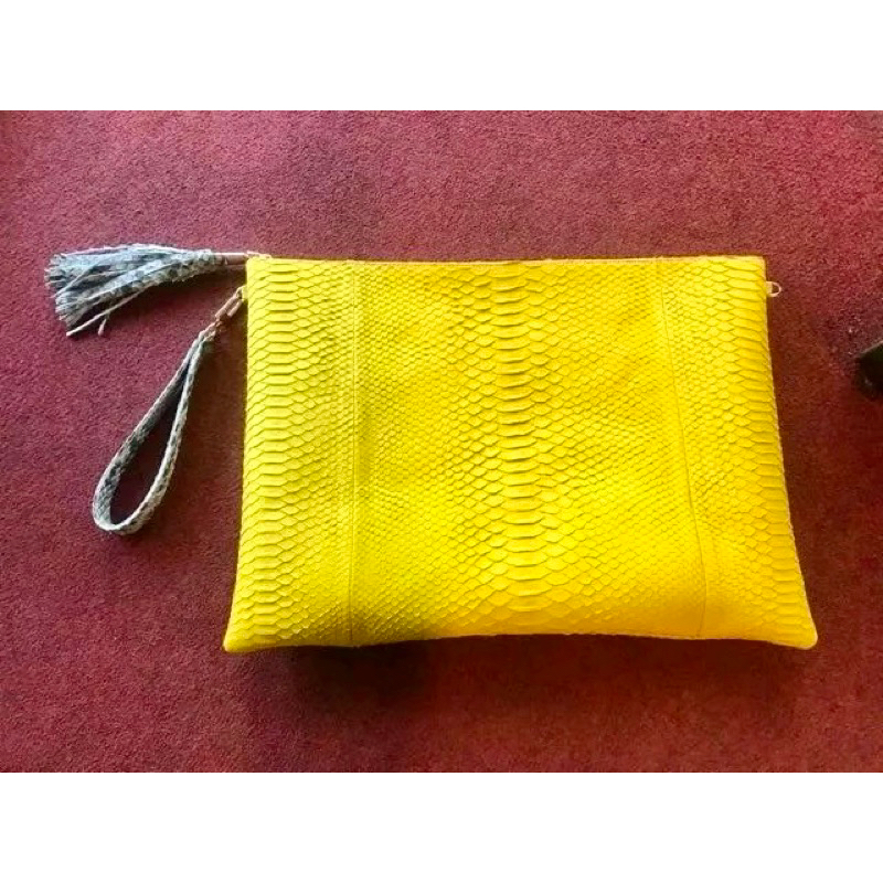 Tas kulit ular python asli