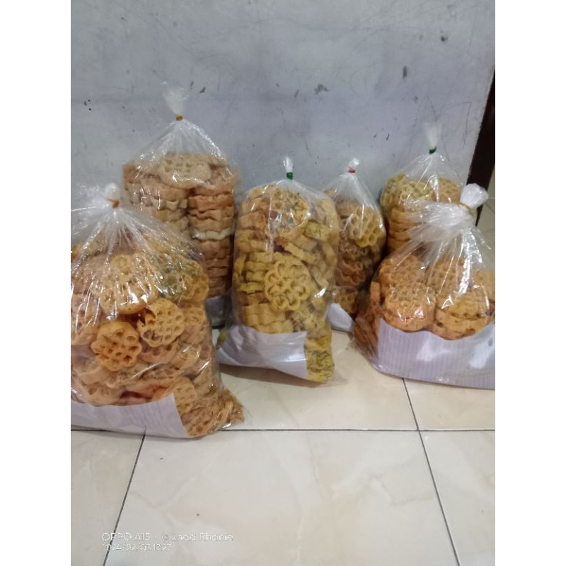 

kuekembanggoyangpedasjeruk