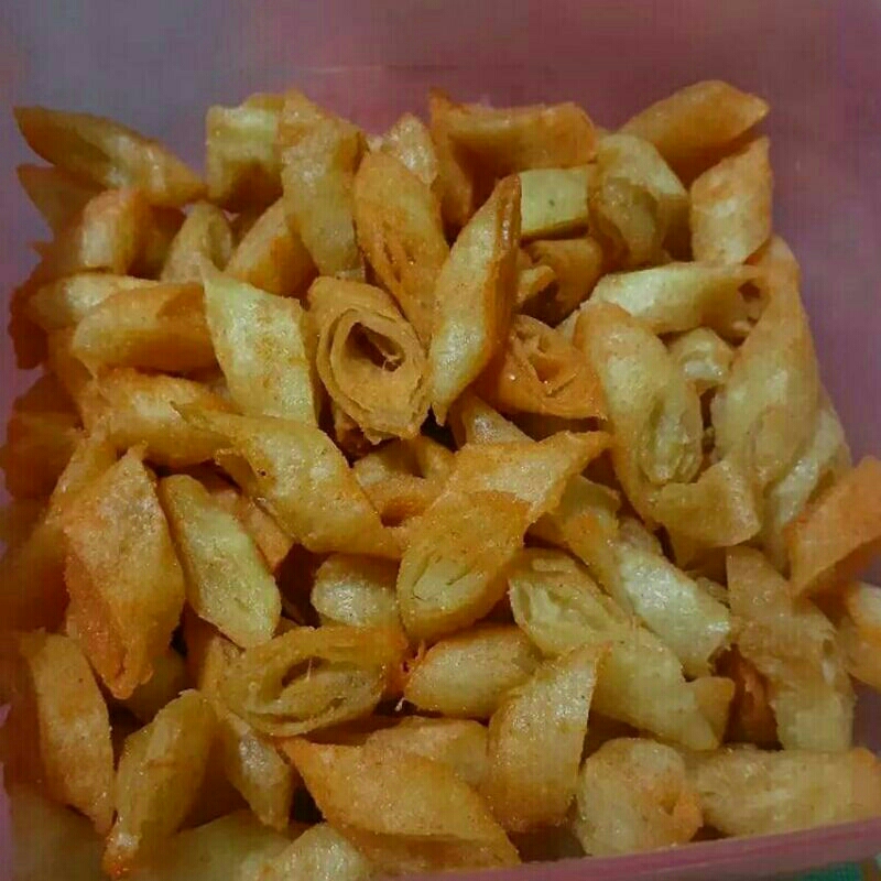 

Kulit Pangsit Goreng