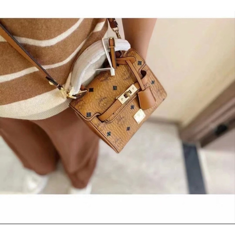M*CM lady’s mini kelly TOTE shoulder bag crossbody bag hand bag (dustbag+bag+paperbag+card + envelop