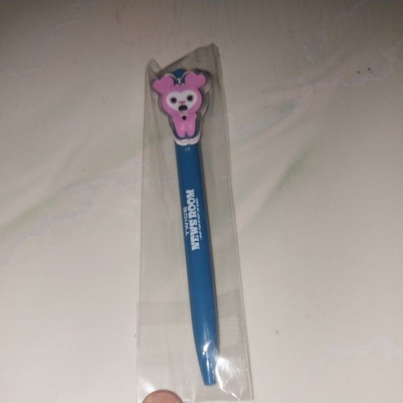 

TWICE LOVELY PEN GEL SG24 NEWSROOM SEALED