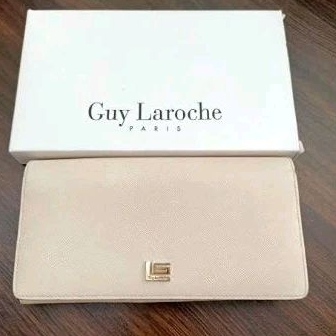 dompet brand GUY LAROCHE