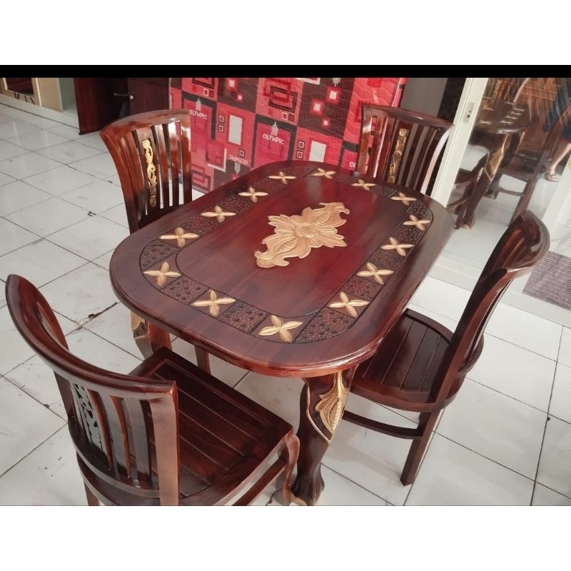 Meja Makan 4kursi Oval Kayu Jati / meja makan jati