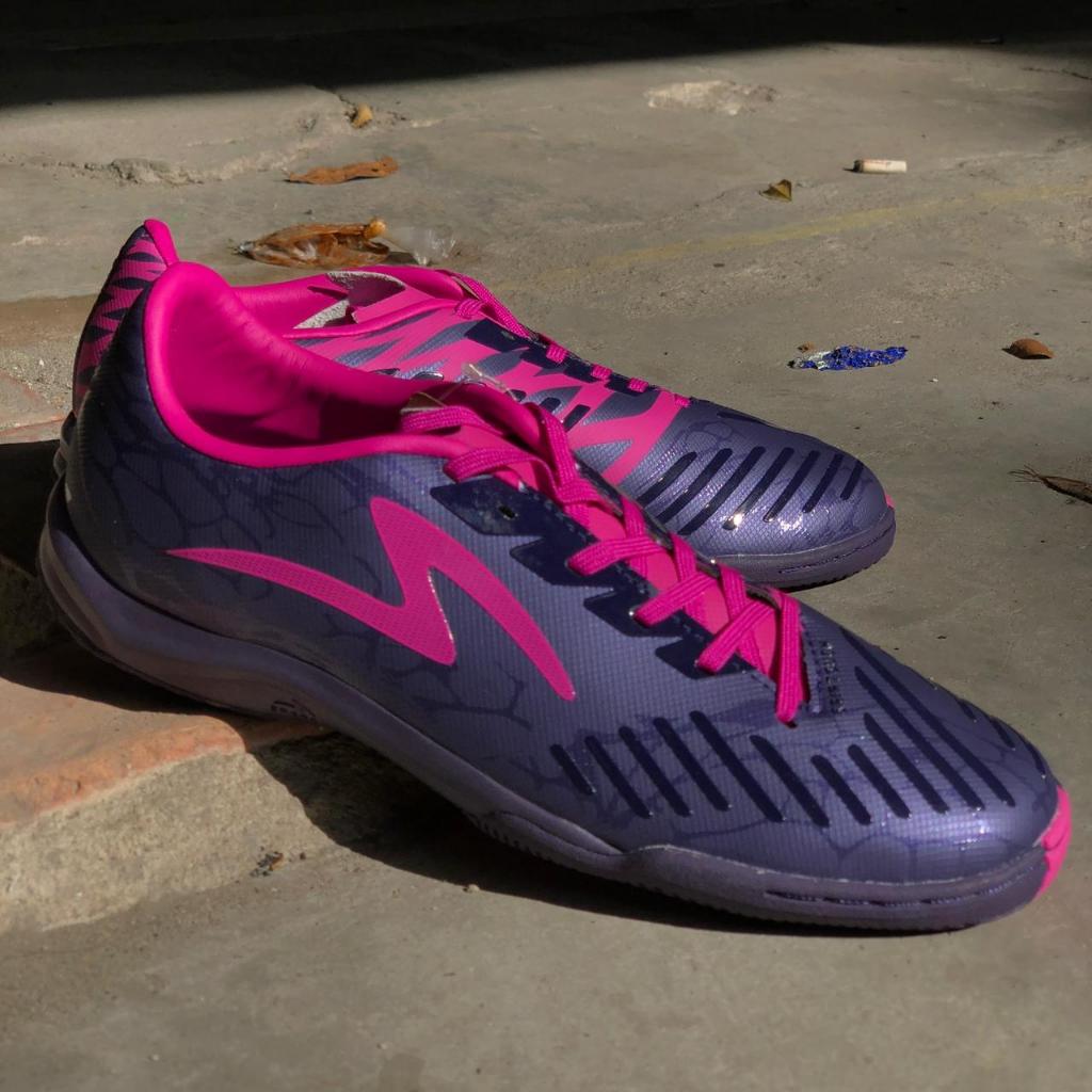 Sepatu Futsal Specs Reacto Hydra SS Pro IN