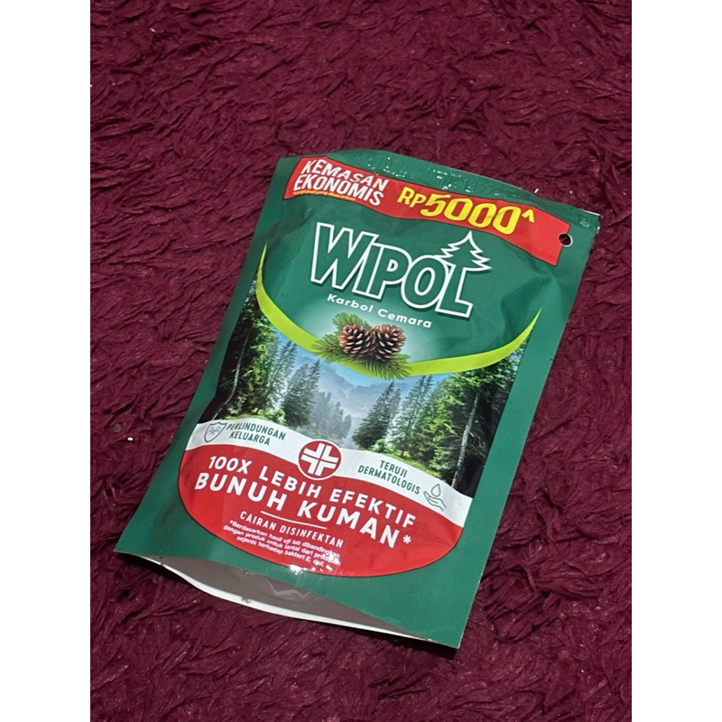 Cairan desinfektan Wipol 200ml