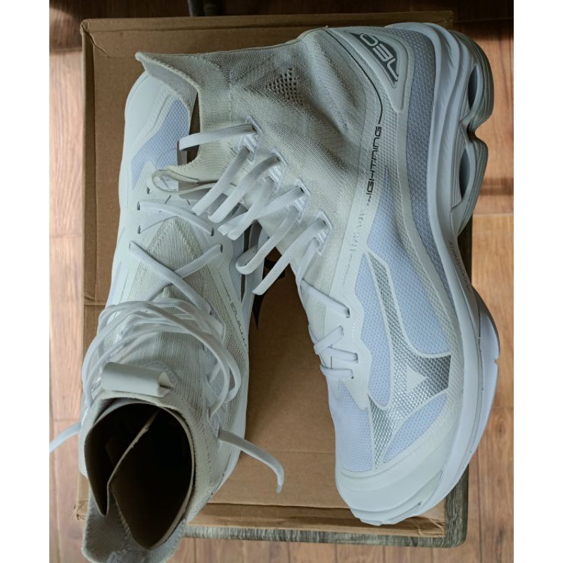 Sepatu Voli Mizuno Ori Size 46