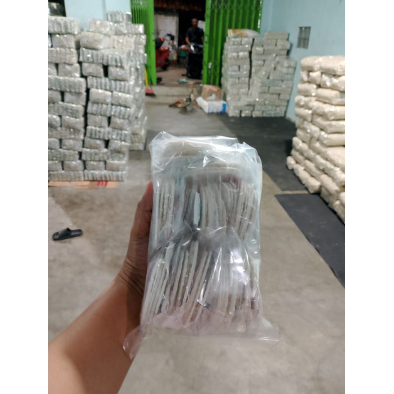 

simping cikur isi 12pcs/pack garing , enak renyah + saos
