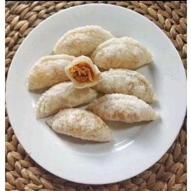 

Cireng Isi ayam suwir , jamur , sosis ukuran sedang